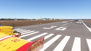 LFTW Nîmes Garons  FR thumbnail 15