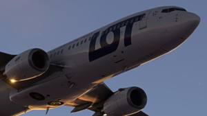 LOT Polish Airlines | SP-LWF | PMDG 737-800 thumbnail 2