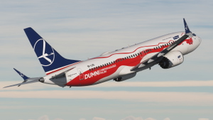LOT [SP-LVD] w/Cabin IFly B737 MAX 8 thumbnail 3