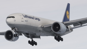 Lufthansa Cargo [D-ALFA]  PMDG B777F thumbnail 6