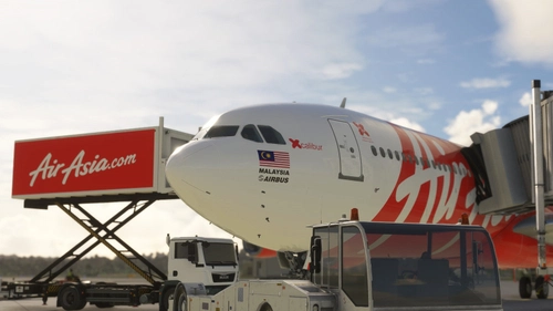 LVFR A340-300 Air Asia X 9M-XAB