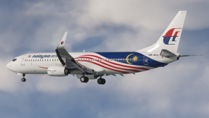 Malaysia Airlines [3Gen Pack] w/Cabin PMDG B737-800 thumbnail 12