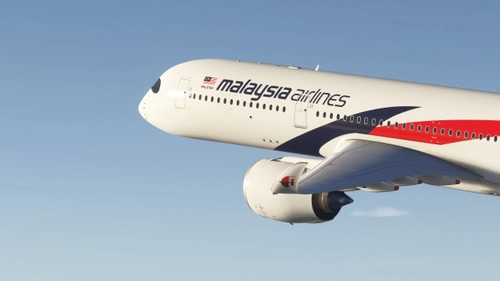 Malaysia Airlines [9M-MAB] w/ Cabin Inibuilds A350