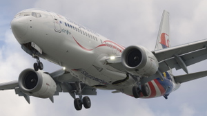 Malaysia Airlines [9M-MVD] w/Cabin IFly B737 MAX 8 thumbnail 6