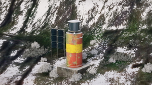 3 Maniitsoq Lighthouses & Plenty of Icebergs thumbnail 3