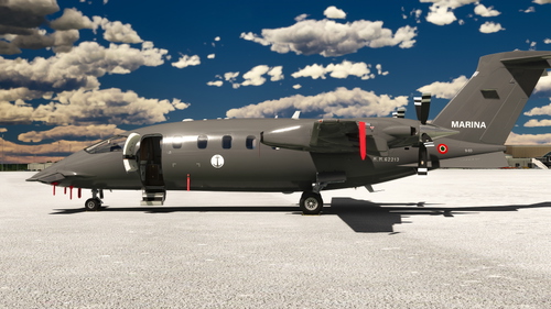 Piaggio P180 Marina Militare Italiana M.M. 62213