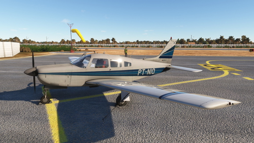 Piper PA28 Arrow III PT-NIO (Embraer Corisco)