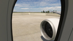 PMDG 777-300ER Custom Camera Views thumbnail 15