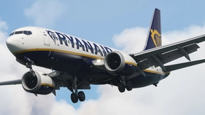 Ryanair [Package] w/Cabin IFly B737 MAX 8 thumbnail 6