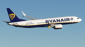 Ryanair [Package] w/Cabin IFly B737 MAX 8 thumbnail 7