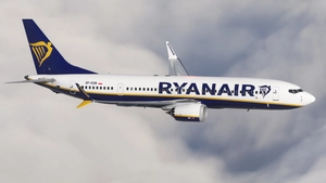 Ryanair [Package] w/Cabin IFly B737 MAX 8 thumbnail 13