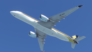 Singapore Airlines 9V-SJI A350-900 thumbnail 7