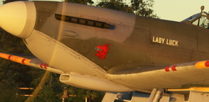Spitfire MJ444 "Lady Luck" G-LEGD thumbnail 3
