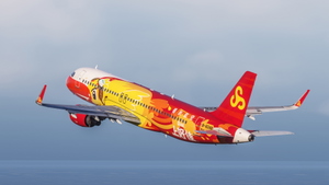 Spring Airlines Special Paint B-8248 V2 SL thumbnail 3