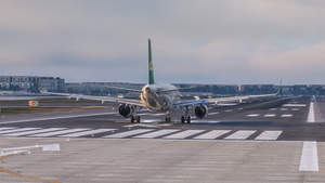 Spring Airlines Standard  Paint B-1023 V2 SL thumbnail 5