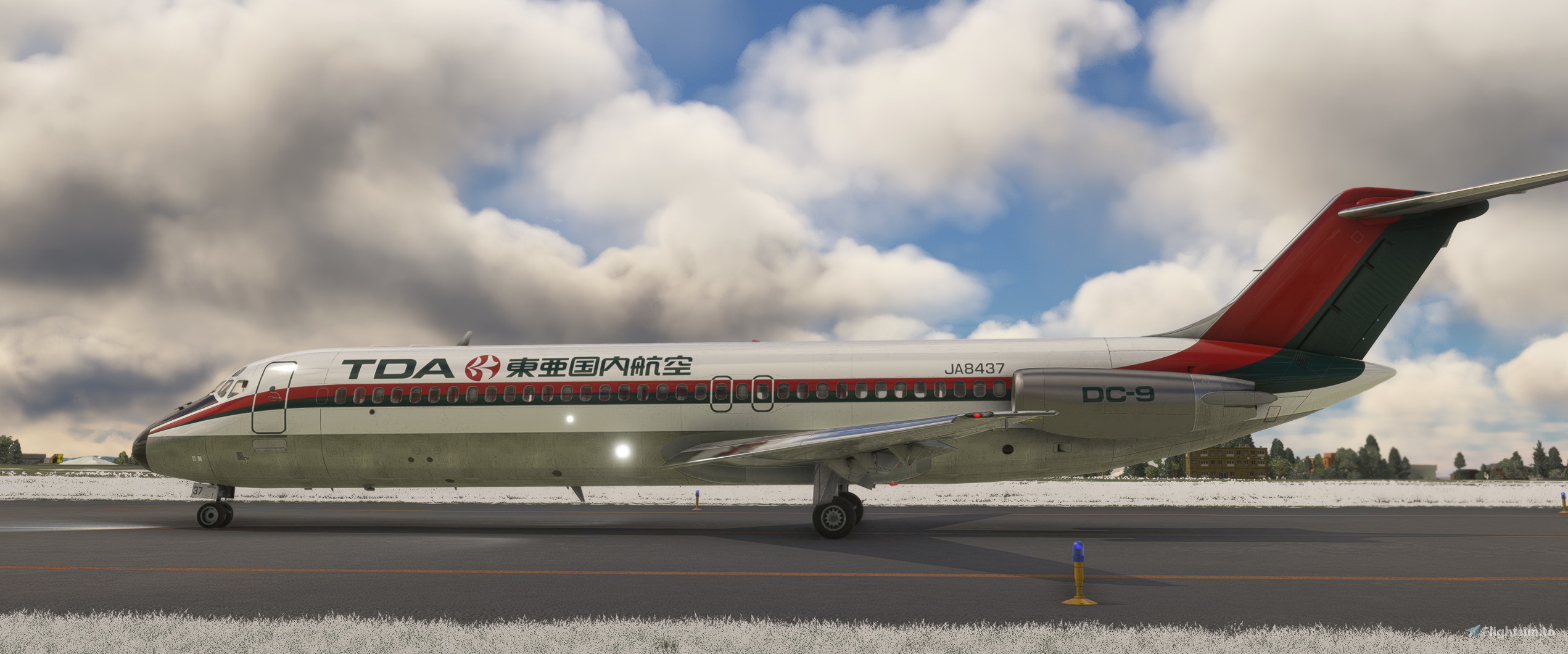 TDA-Toa Domestic Airlines JA8437 - SkySimulations DC9-30 w/cabin