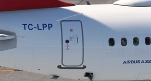 TURKISH AIRLINES | FSLabs  A321-253NX | TC-LPP thumbnail 5