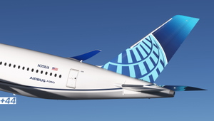 United Airlines EVO BLue (N351UA) iniBuilds A350-1000 - 8K thumbnail 5