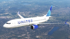 United Airlines N17302 | w/Cabin thumbnail 2