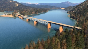 Upper Sacramento River / Lake Shasta (USA/CA) thumbnail 5