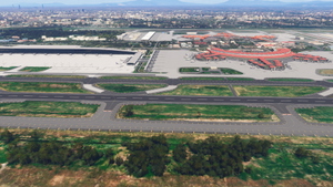 WIII - Soekarno–Hatta International Airport, Jakarta thumbnail 1
