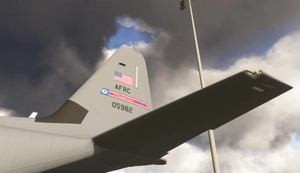 C-130J-30 USAF Youngstown 20-5975 thumbnail 3