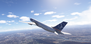Airbus A330-300 - PLL LOT thumbnail 9