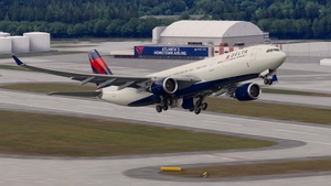 Delta Air Lines Livery Pack w/ Cabin | iniBuilds A330-300 thumbnail 2