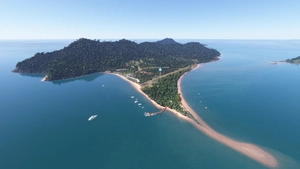 YDKI Dunk Island (v2.1 20 & 24) thumbnail 1