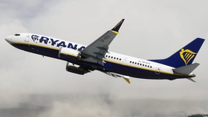 Ryanair [Collection] | w/Cabin | iFly 737 MAX 8200 thumbnail 5