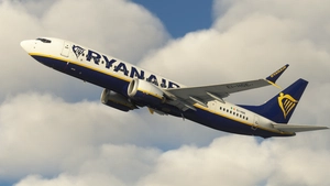 Ryanair [Collection] | w/Cabin | iFly 737 MAX 8200 thumbnail 8