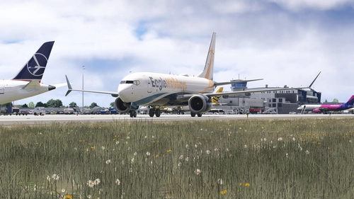 IFly B737 MAX 8 Eagle Airways Holidays livery
