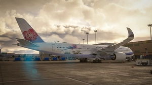 China Airlines | Syrmaticus Mikado & Urocissa Caerulea Livery | inibuilds A350 Airliner thumbnail 5