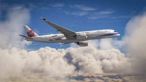 China Airlines | Syrmaticus Mikado & Urocissa Caerulea Livery | inibuilds A350 Airliner thumbnail 6