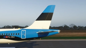 Synaptic | Airbus A220-300 | AirBaltic | YL-CSJ 'Estonian Flag' thumbnail 4