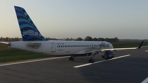 Synaptic | Airbus A220-300 | jetBlue | N3203J thumbnail 4