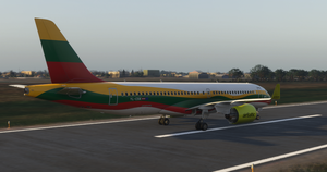 Synaptic | Airbus A220-300 | AirBaltic | YL-CSK 'Lithuanian Flag' thumbnail 5