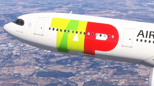 TAP Air Portugal CS-TUR