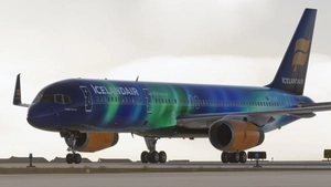 Bluebird 757-200 | Icelandair (Hekla Aurora) | 4K thumbnail 3
