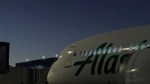 Boeing 787-9 Alaska Airlines (N784HA) thumbnail 8