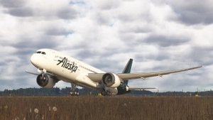 Boeing 787-9 Alaska Airlines (N784HA) thumbnail 12