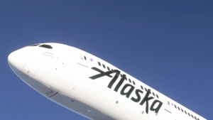 Boeing 787-9 Alaska Airlines (N784HA) thumbnail 17
