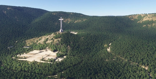 Cuelgamuros Valley Cross