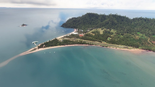 YDKI Dunk Island (v2 20)