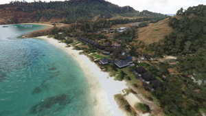 YLZI Lizard Island (v2 20) thumbnail 2