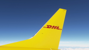 PMDG B737-800BCF | DHL Aviation | EI-HRD thumbnail 7