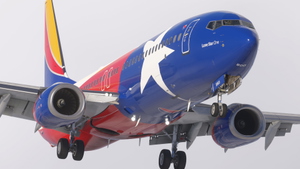 Southwest Airlines 'Lone Star One' | w/Cabin | PMDG B737-8H4 thumbnail 6