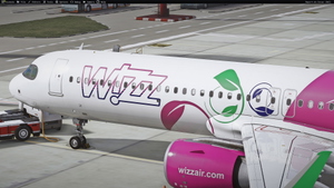 Wizz Air Malta 9H-WNM Fly the Greenest livery Inibuilds A321LR MSFS2024 (with cabin) thumbnail 19