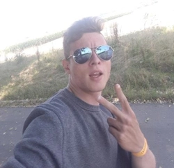 Handsome_Huber