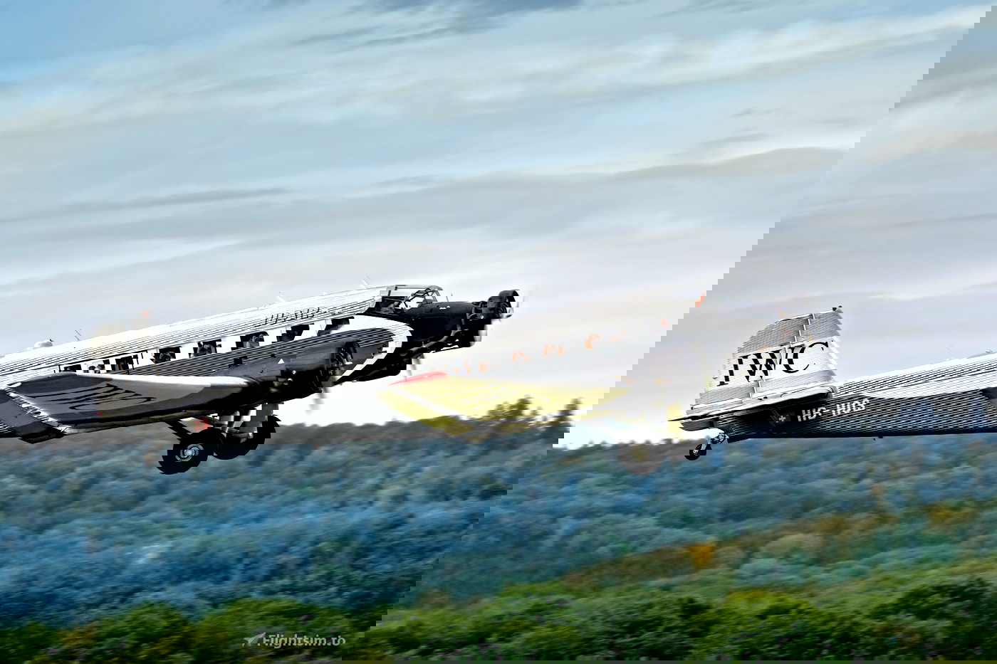 Sceneries Requests RAF Topcliffe. North Yorkshire. Flightsim.to